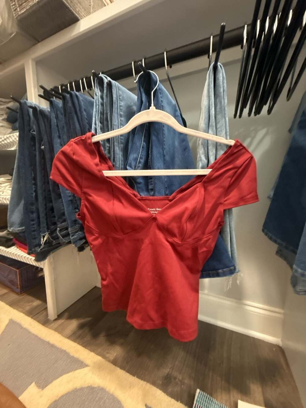 Trendy Queen Sweetheart Cap Sleeve Top Size XS Red